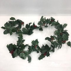 Green Holly Garland 168cm