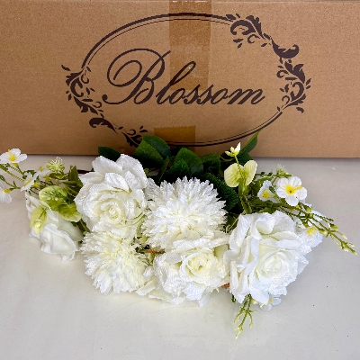 White Rose & Daisy Bush 45cm