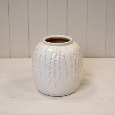 Small Cream Ribbed Vase 18cm