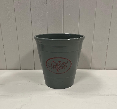 Grey Heart Tree Planter 23cm