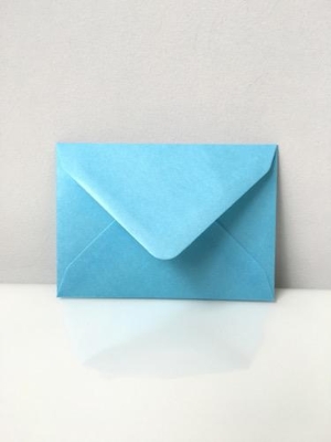 C7 Pearl Baby Blue Envelopes