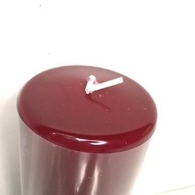 Dusky Red Daphne Candle 15cm