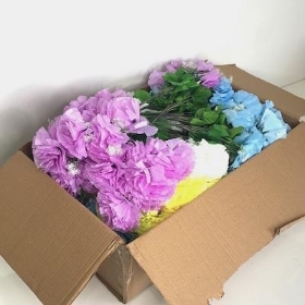 36 x Assorted Carnation Bush 34cm