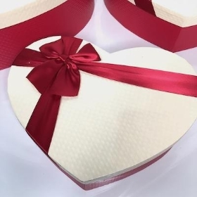 Luxury Heart Hat Box Set Of 3 