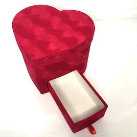 Red Velvet Heart Box 20cm