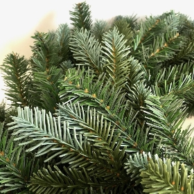 Blue Spruce Wreath 60cm