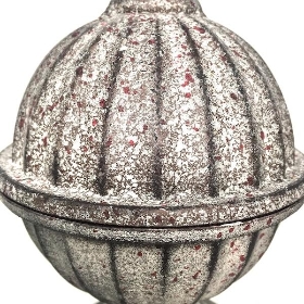 Rustic Metal Antique Style Pot & Lid 20cm