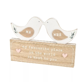 Love Story Mr & Mrs Plaque 