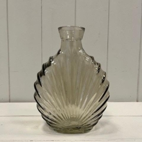 Smoky Shell Vase 17cm