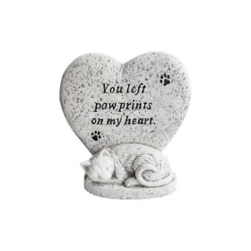 Cat Heart On Base 19cm