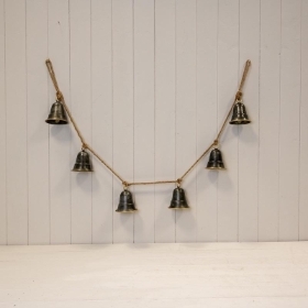 Hanging Bell Garland 135cm