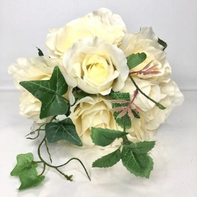 Ivory Rose And Ivy Bundle 32cm