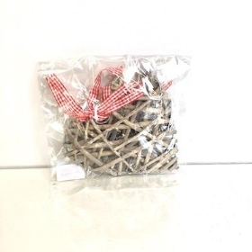 Wicker Heart With Ribbon 15cm