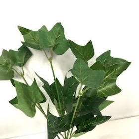 Green Mini Ivy Bush 26cm