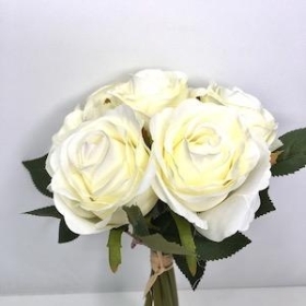 Ivory Rose Bundle 31cm 