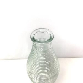 Dainty Glass Vase 14cm