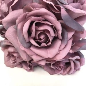 Dusky Lilac Rose Bundle 25cm