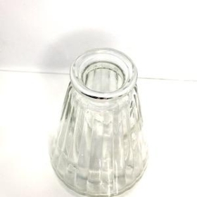 Clear Pyramid Vase 10cm