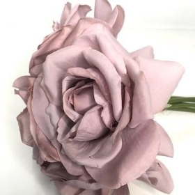 Lilac Rose Bundle 25cm