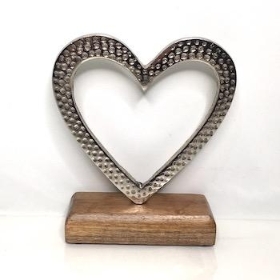 Metal Open Heart On Stand 17cm