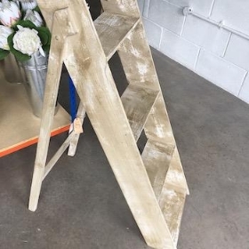Wooden Decorative Step Ladder 120cm