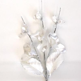 Pearl Ivory Leaf Spray 24cm